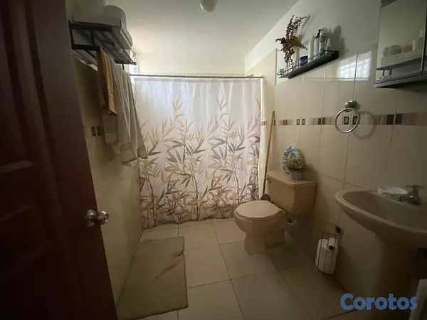 apartamentos - Vendo tercer  independencia klm 7 y medio nivel Dos habitaciones, un baño parque 7