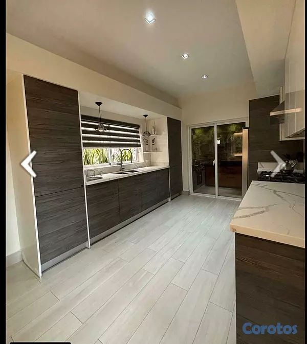 casas - CASA EN VENTA AMUEBLADA EN CUESTA HERMOSA III , ISABEL VILLA 5