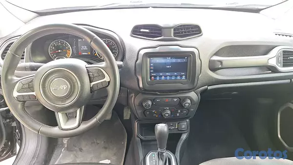 jeepetas y camionetas - Jeep Renegade Latitude 2018 de 4 Cilindros Version 9