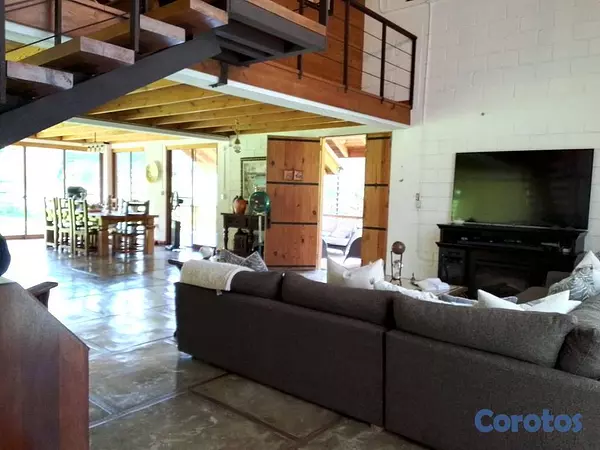 casas vacacionales y villas - Hermosa Villa Amueblada en Jarabacoa  9