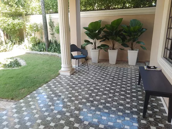 casas - Se Alquila Casa Amueblada en Altos de Arroyo Hondo III,  US$ 1,990,  5