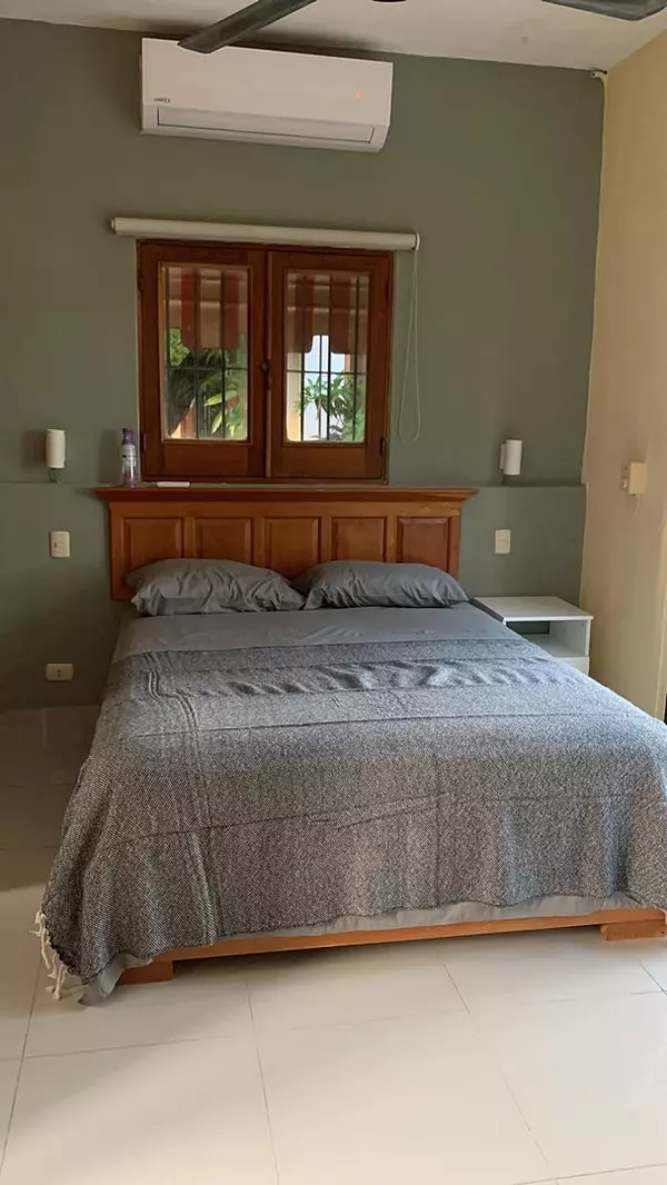 apartamentos - Se alquila apartaestudio amueblado en la Zona Colonial 2