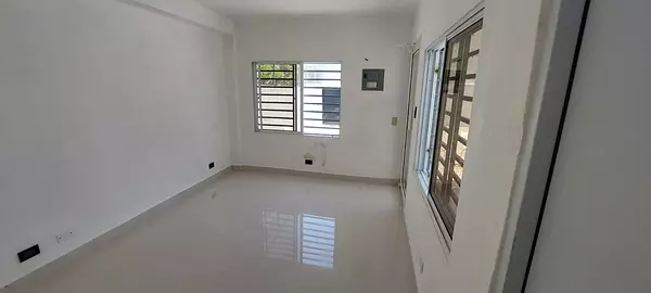 oficinas y locales comerciales - Alquilo en Ens la paz local para dealer y más  5