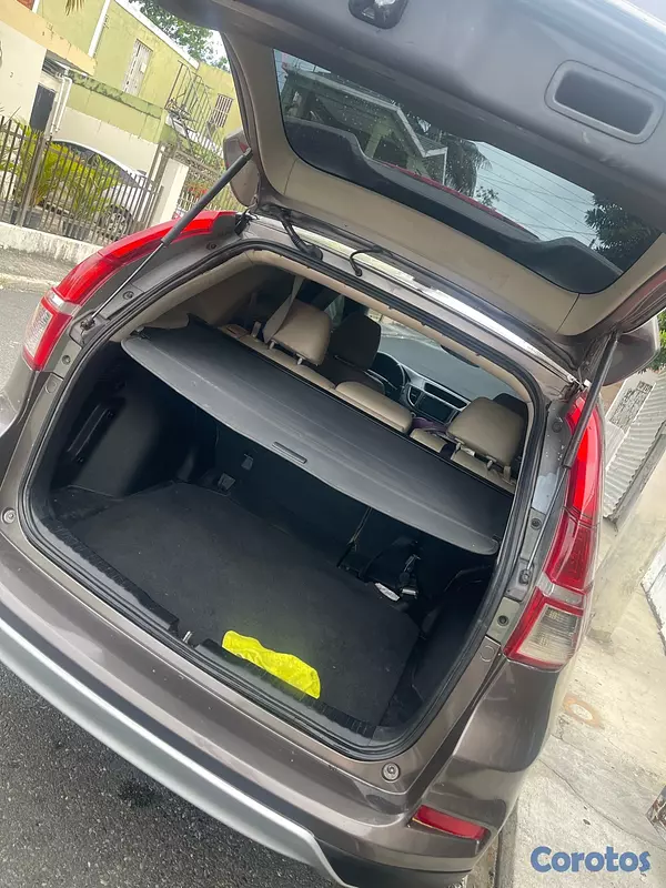 jeepetas y camionetas - CRV 2015 4x4 SE RECIBE VEHÍCULO DE MENOR VALOR  7