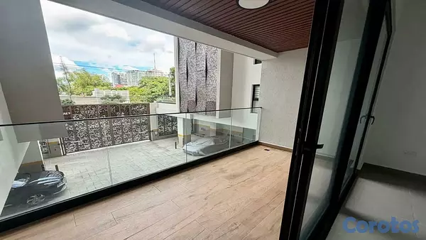 apartamentos - Apartamento en bella vista en venta, con facil acceso al parque mirador sur 9