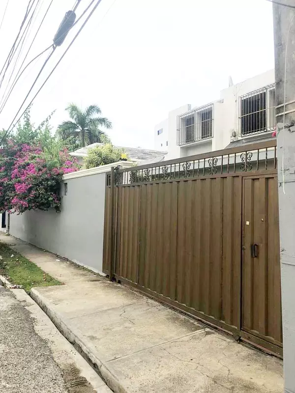 casas - Casa en venta Restauradores  2