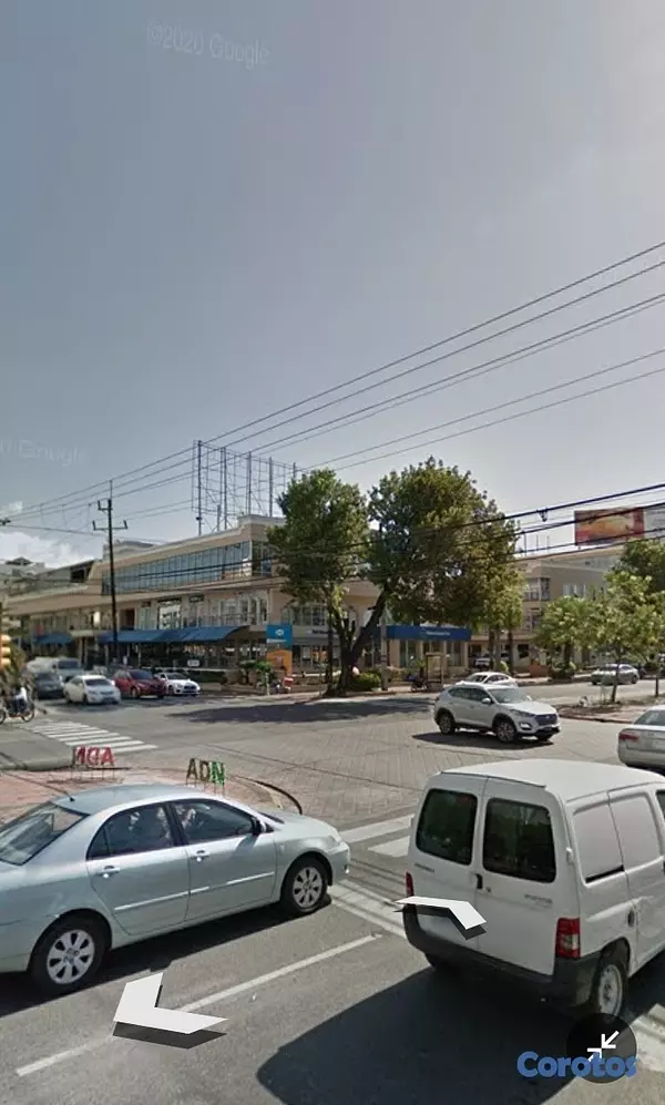 oficinas y locales comerciales - Local en Plaza las Americas Piantini  2