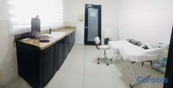 oficinas y locales comerciales - Alquiler local en Naco  5