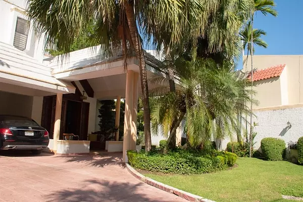 casas - Vendo casa Los Cacicazgos  5