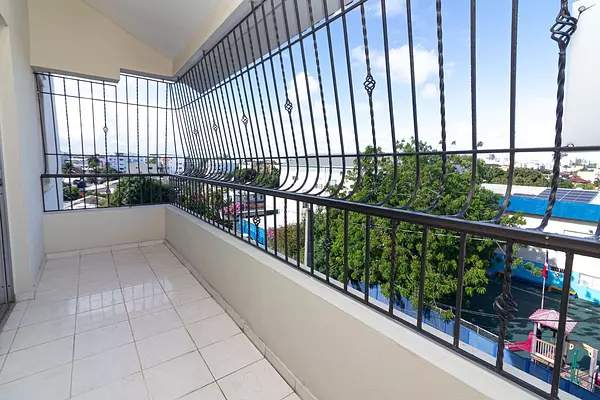 apartamentos - Apartamento en Venta en US$177,000 de 3 habitaciones en 📍Los Restauradores 3