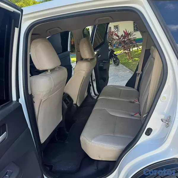 jeepetas y camionetas - Jeepeta Honda CRV 2016 3