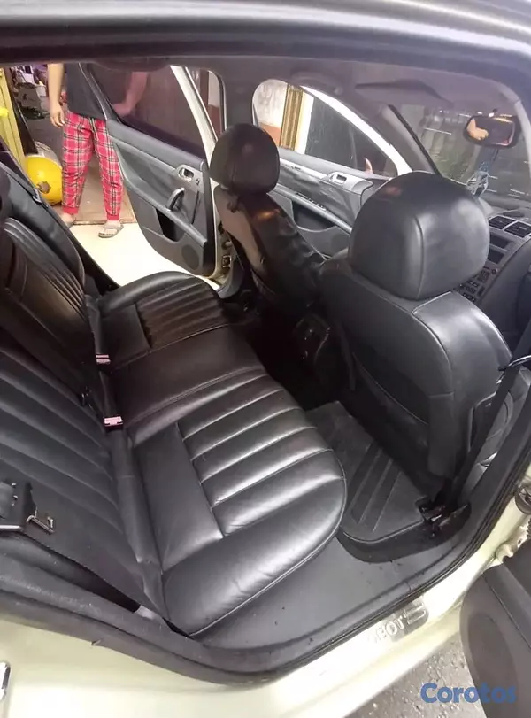 carros - peugeot 407 sport  7