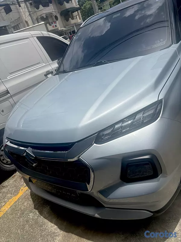 jeepetas y camionetas - Jeepeta Suzuki Grand Vitara GLX 2024 Full 2