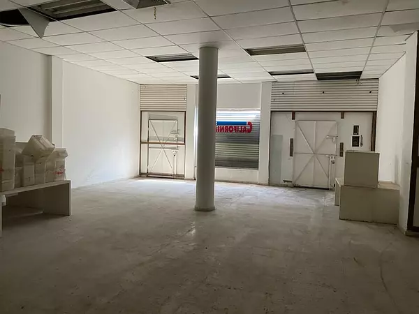 oficinas y locales comerciales - Edificio en Venta en ZONA COLONIAL 7