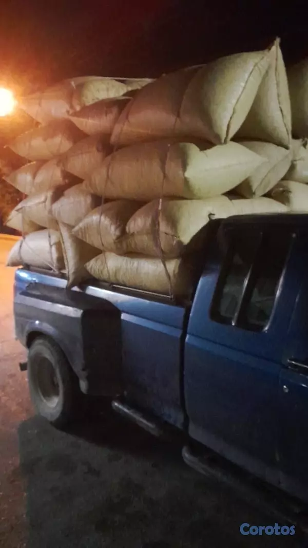 jeepetas y camionetas - Ford 350 año 1990 en buen estado 6