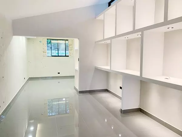 oficinas y locales comerciales - Local primer nivel prados  4