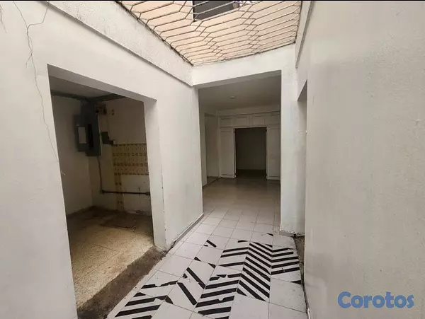 oficinas y locales comerciales - CASA COMERCIAL 7