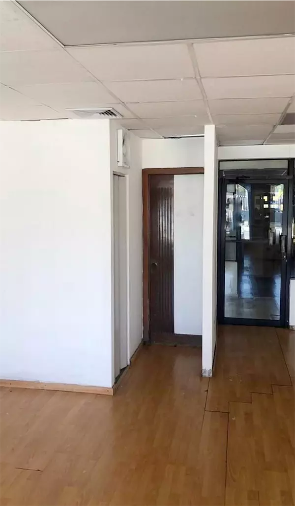 oficinas y locales comerciales - Local en venta Primer nivel 86m 5