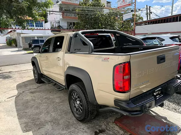jeepetas y camionetas - Camioneta Chevrolet Colorado 4x4 diésel nueva 4