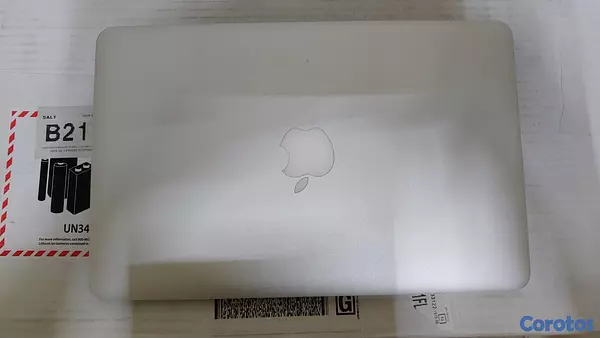 computadoras y laptops - Macbook Air 2015 --- 11'' Pulgadas 2