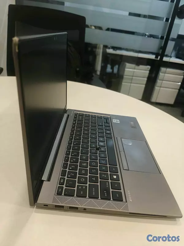 computadoras y laptops - HP Zbook Firefly G7 i5 10Gen 256GB/16GB 3