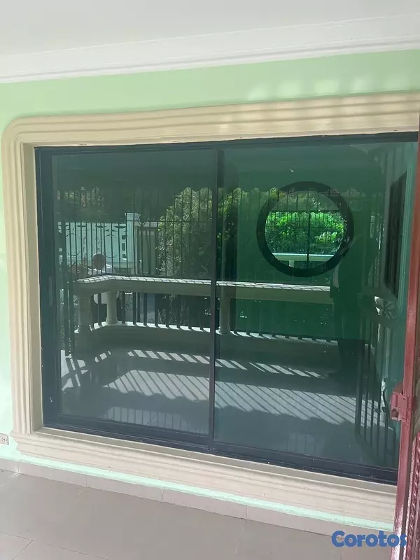 casas - venta de casa en vista hermosa con 598mts de solar santo Domingo este  2