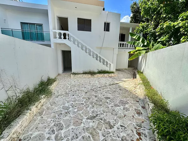 casas - Casa en Alquiler LOS CACICAZGOS  8