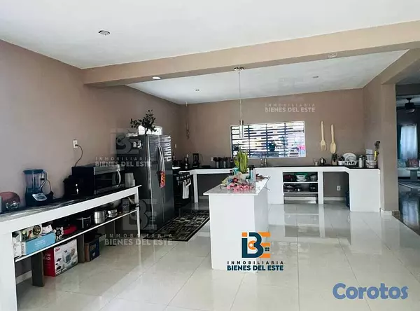 casas - Se Vende Casa Nueva y Moderna con Piscina en SPM. 4