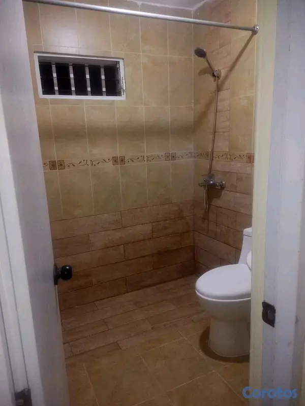 apartamentos - Alquilo un Apartamento  en la avevida independencia Sector Honduras. 2