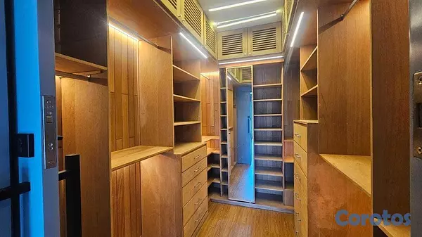 apartamentos - Apartamento en venta en Naco de tres habitaciones 9