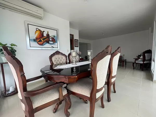 apartamentos - Vendo Apartamento en El Vergel a pasos de la avenida 27 de febrero. 5