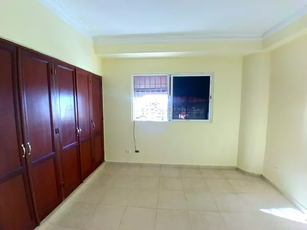 apartamentos - EXCELENTE APARTAMENTO EN AV. INDEPENDENCIA  A 400 MTS DEL PARQUE MIRADOR SUR .

 9