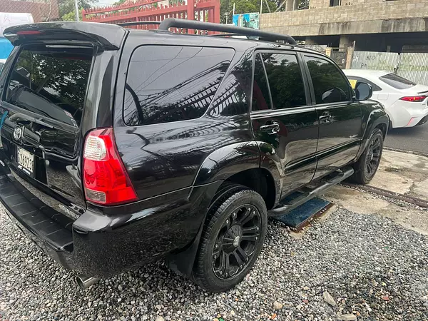 jeepetas y camionetas - toyota 4runner 2007  3