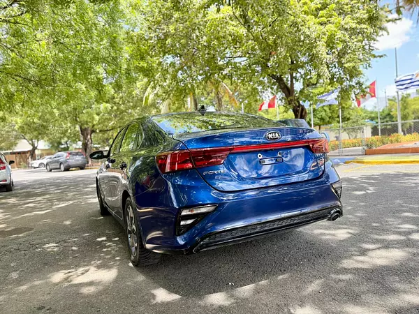 carros - kia forte 2019  3