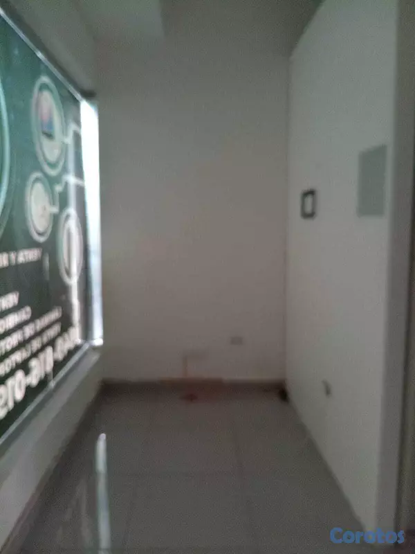 oficinas y locales comerciales - Alquilo Local en la Zona Universitaria  2