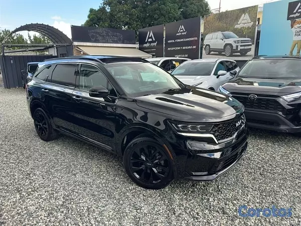 jeepetas y camionetas - Kia sorento  2022 de diler como nueva perfecta condiciones y lista para entragar 2