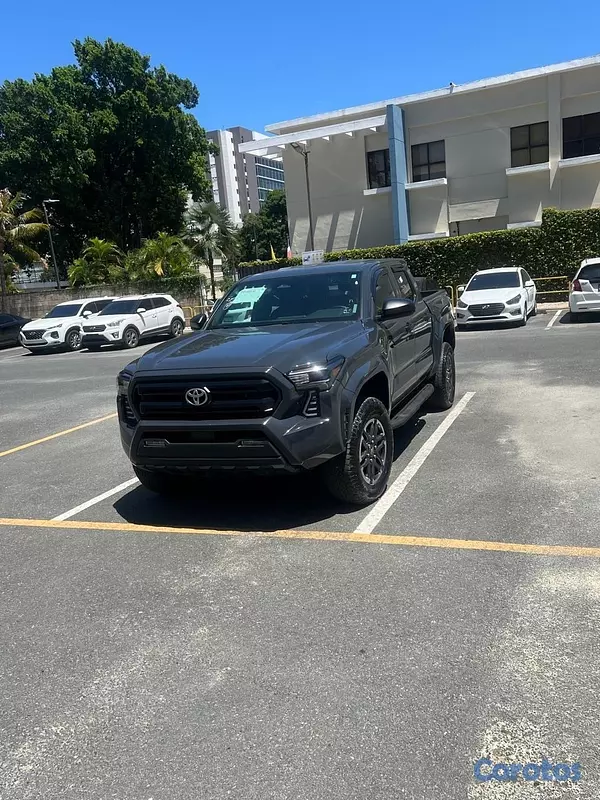 jeepetas y camionetas - Toyota tacoma TRD 2024 5