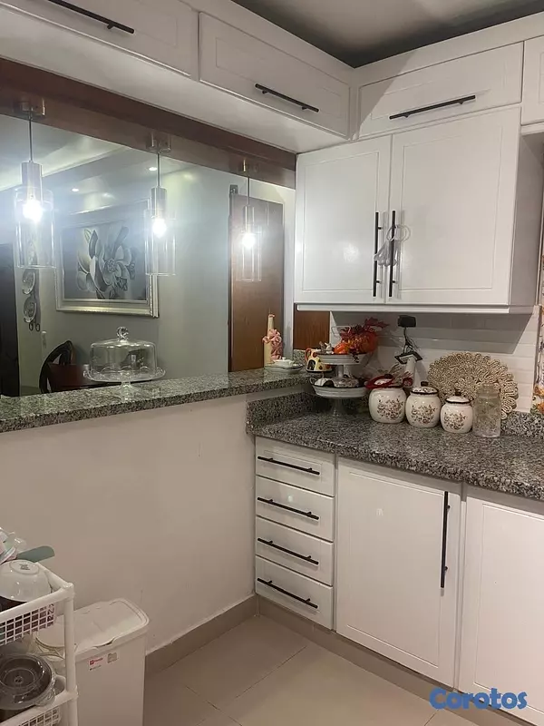 apartamentos - venta de apartamento primer piso con patio en la autopista de san Isidro  3