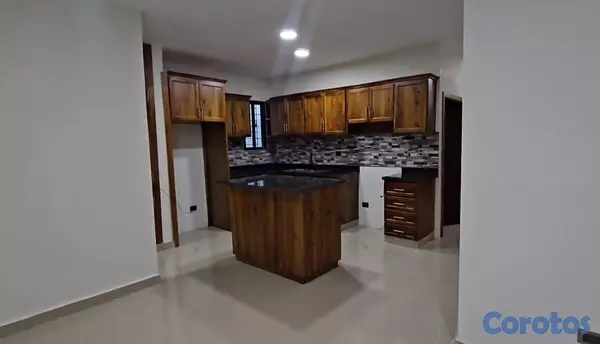 casas - Hermosa casa en venta en Moca  2