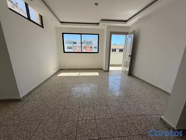 apartamentos - vendo independencia klm 7 una habitación baño parqueo piso 4 amplio fresco  6