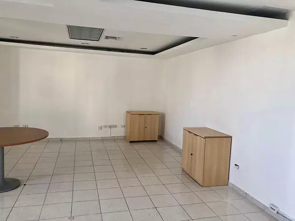 oficinas y locales comerciales - 🔵Local 80 MTS  6to piso en Naco 
 6