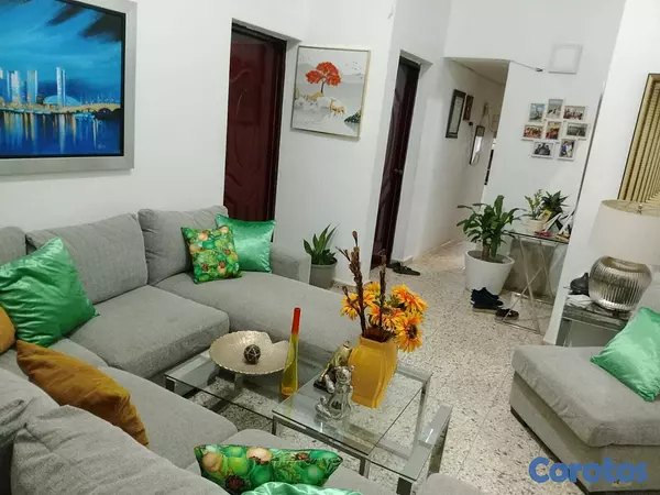 casas - Venta de Casa en Las Caobas vocación comercial 2