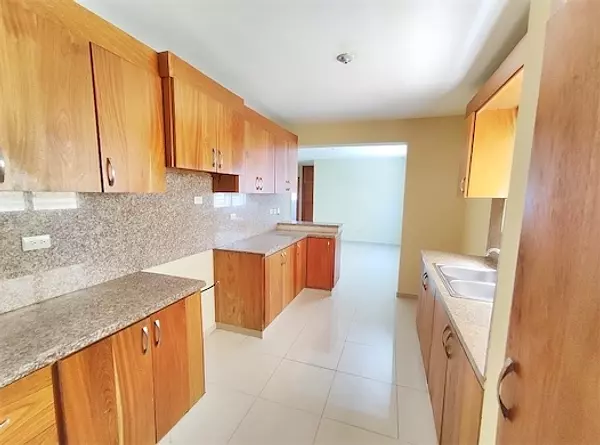 apartamentos - Segundo nivel de renta en Las Dianas 9