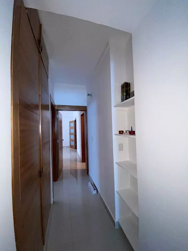 apartamentos - Se alquila apartamento amueblado en Urbanización Renacimiento 5