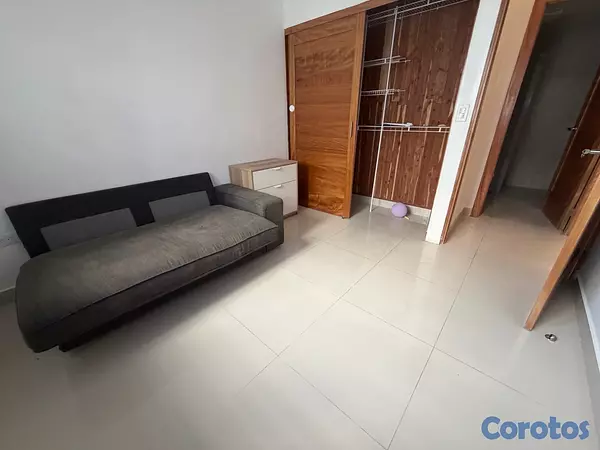 apartamentos - vendo segundo nivel hondura avenida independencia tres habitaciones 2.5 baños  8
