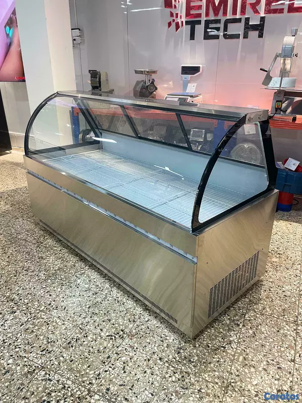 equipos profesionales - Freezer vitrina exhibidora de carnes embutidos 7