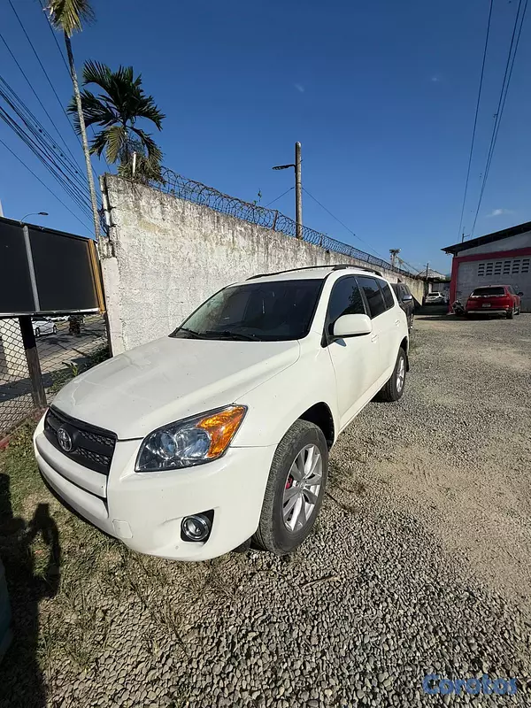jeepetas y camionetas - Vendo Rav-4 2009 en perfecta condiciones 3