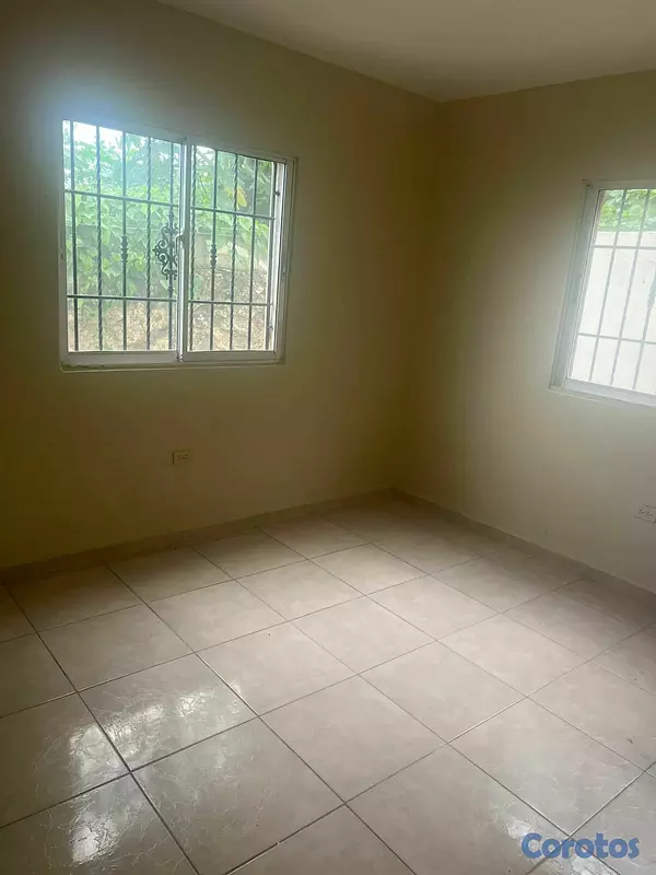 apartamentos - Alquiler en San Isidro .. 2 parqueos, Primer Piso! 4