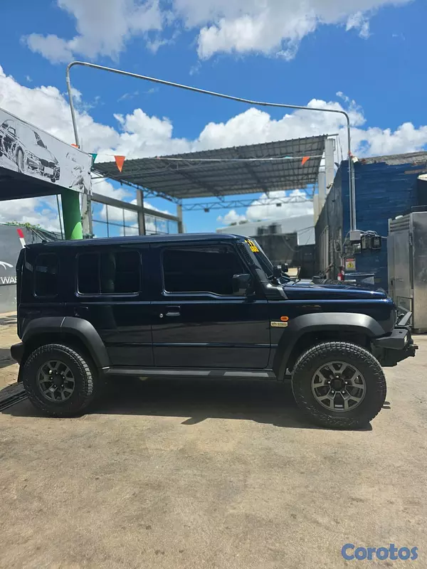 jeepetas y camionetas - Vehículo  2